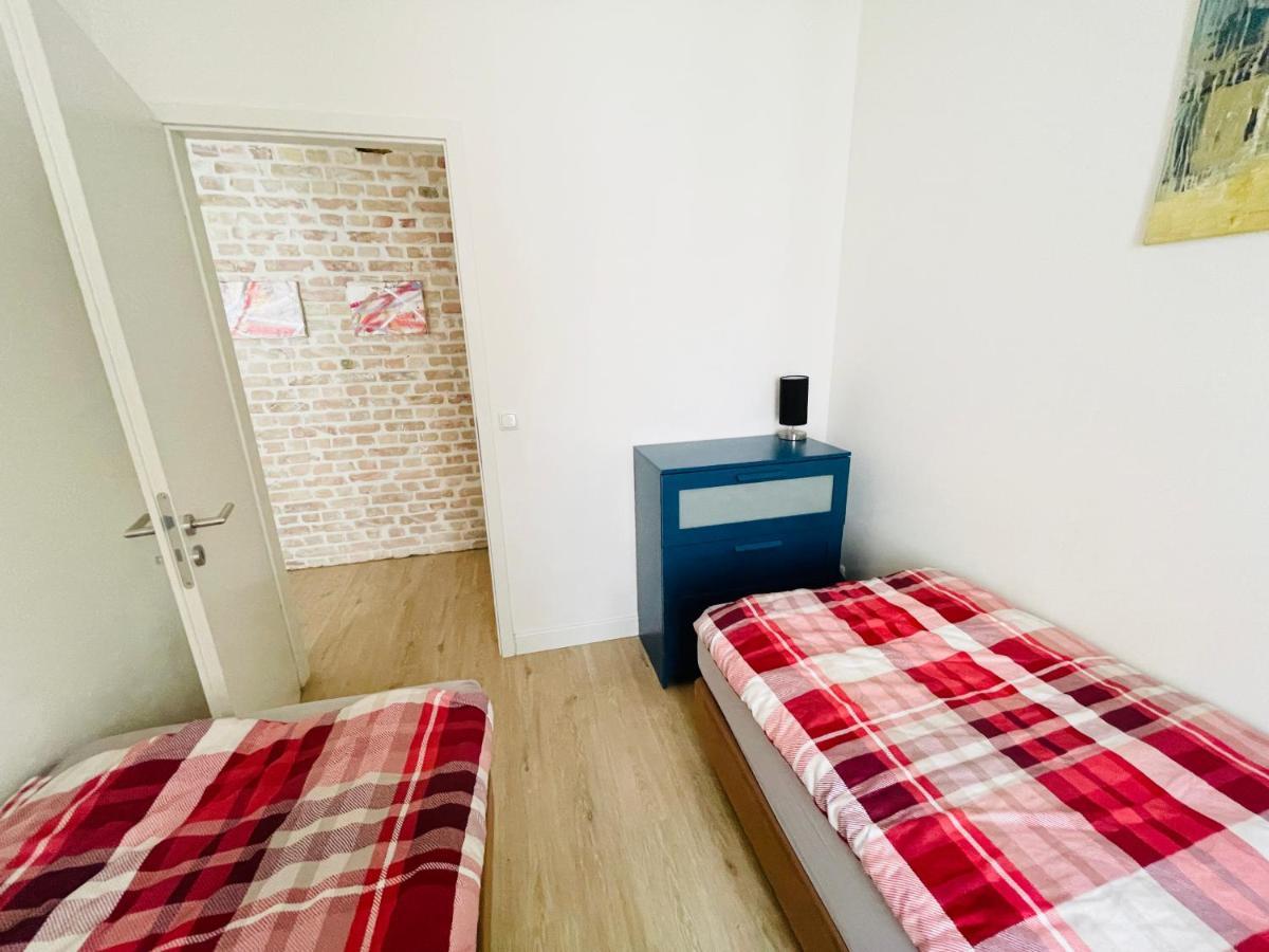 Zentrale Ruhige Ferienwohnung In Berlin Exterior photo